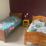 Dom wakacyjny La Maison Du Soleil L Aulhere 3 Etoiles ,maison Familiale 6-7 Personnes, Grand Jacuzzi 6 P Oloron-Sainte-Marie