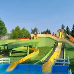 Dom wakacyjny La Maison Du Soleil L Aulhere 3 Etoiles ,maison Familiale 6-7 Personnes, Grand Jacuzzi 6 P Oloron-Sainte-Marie