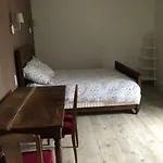 La Maison Du Soleil L Aulhere 3 Etoiles ,maison Familiale 6-7 Personnes, Grand Jacuzzi 6 P