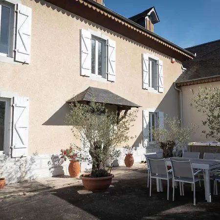 La Maison Du Soleil: Family Retreat With Wellness Massages * Oloron-Sainte-Marie