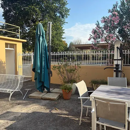 La Maison Du Soleil L Aulhere 3 Etoiles ,maison Familiale 6-7 Personnes, Grand Jacuzzi 6 P 別荘