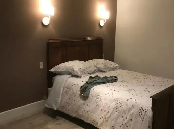 Nyaraló La Maison Du Soleil L Aulhere 3 Etoiles ,maison Familiale 6-7 Personnes, Grand Jacuzzi 6 P Oloron-Sainte-Marie