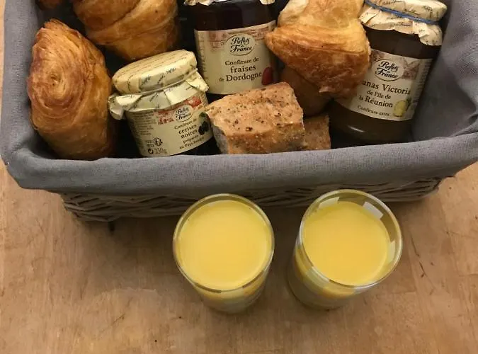 Nyaraló La Maison Du Soleil L Aulhere 3 Etoiles ,maison Familiale 6-7 Personnes, Grand Jacuzzi 6 P Oloron-Sainte-Marie